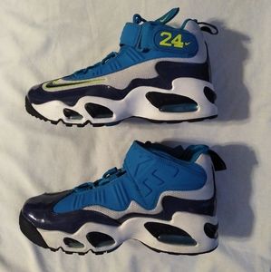 Ken Griffey shoes